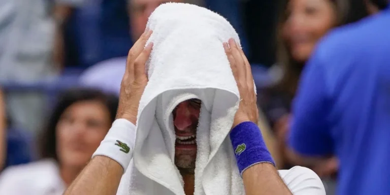 Novak Djokovic Regresa a Estados Unidos: Un Capítulo de Resiliencia en su Historia
