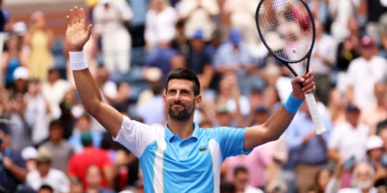 Djokovic avanza con autoridad a la tercera ronda del US Open con victoria sobre Zapata Miralles